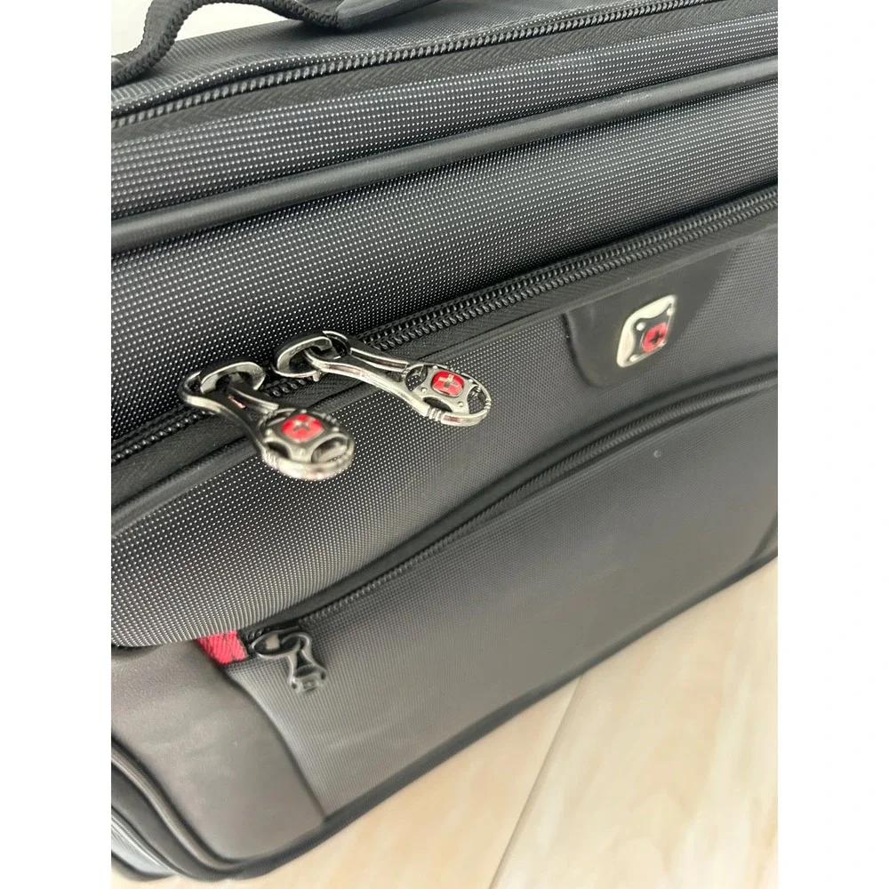 Wenger Swiss Army Laptop Briefcase Black Checkpoint Friendly Messenger Bag